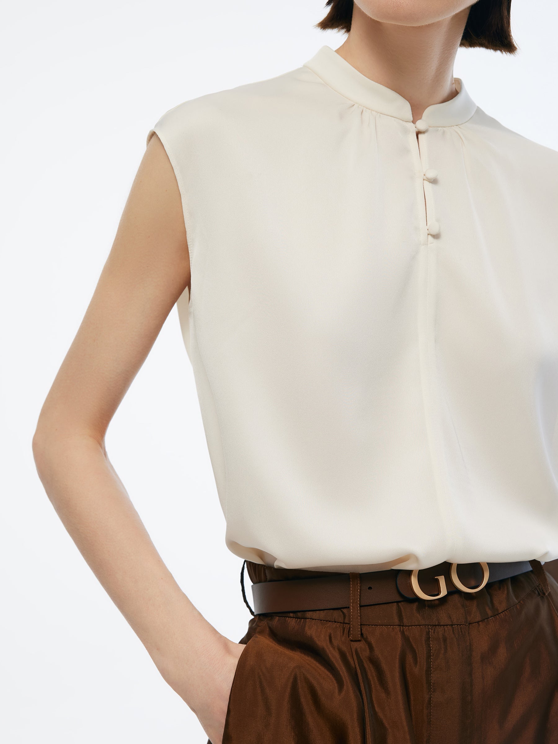 Evelyn & Co.™ | Silk Cap Sleeve Blouse