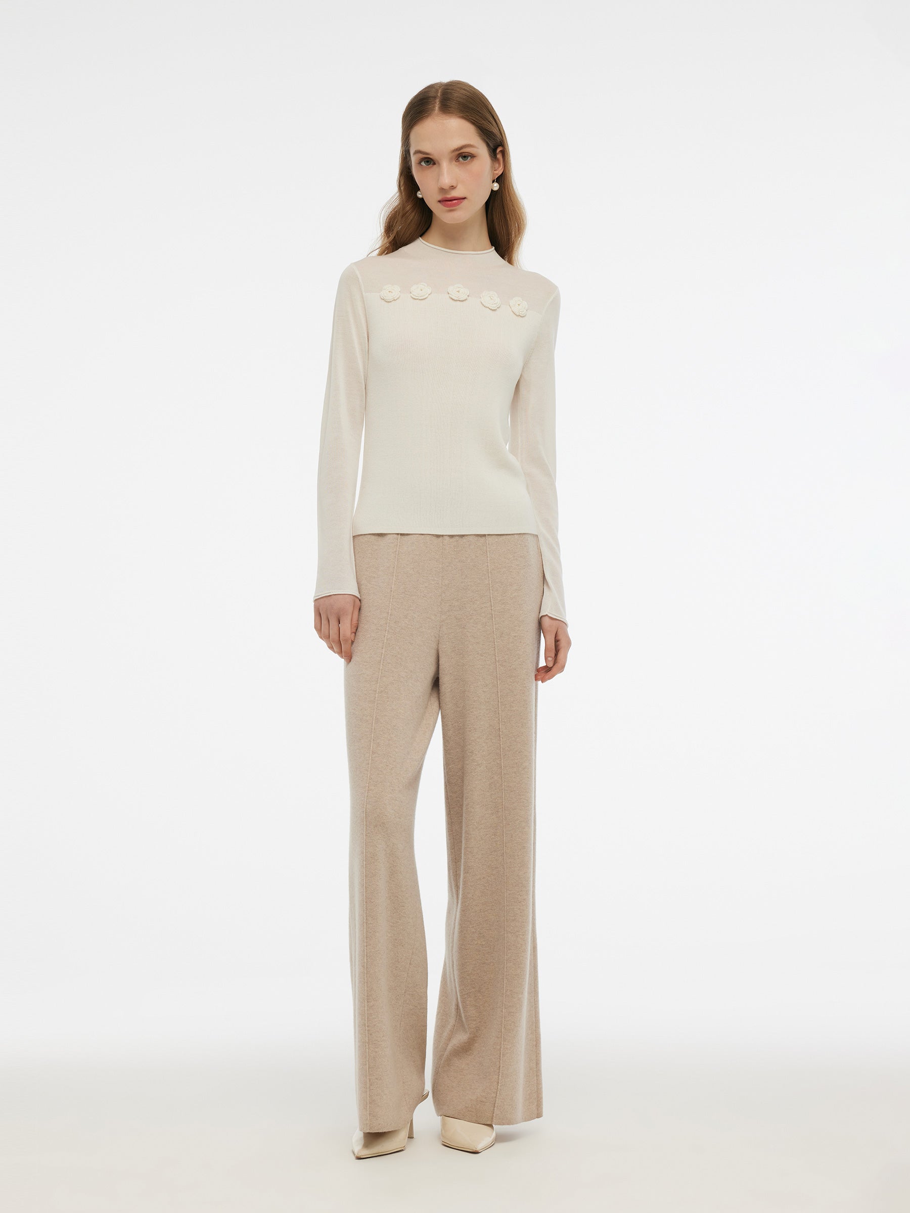 Evelyn & Co.™ |  Flower Knit Top