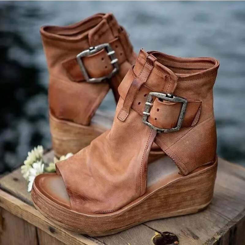 DAHLIA | BUCKLED PLATFORM SANDAL BOOTS